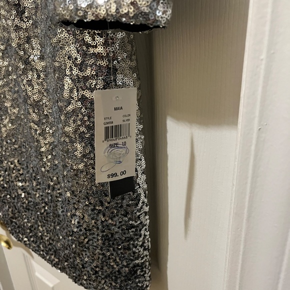 NWT ombré long sleeve sequin dress. By Maia size 10. - Picture 3 of 4
